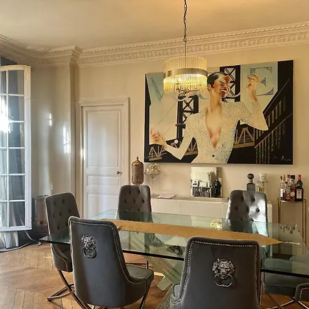 Luxueux Haussmanien Arc De Triomphe *